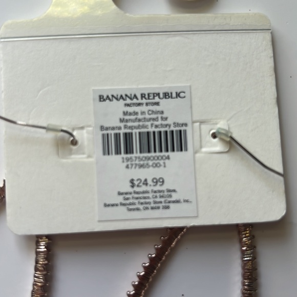 Banana Republic oval shaped bronze color pair of earrings - Picture 3 of 3